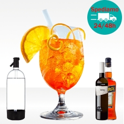 Aperitivo Pirlo con aperol bitter, seltz e vino bianco fermo custoza